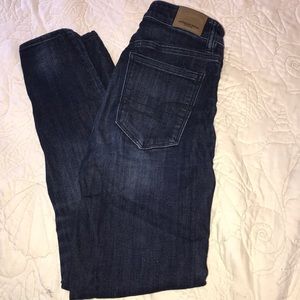 AE Super High Rise Next level stretch jeggings